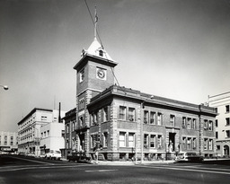 Reno City Hall, First & Center Streets