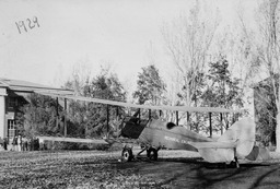 Quad with bi-planes, 1929