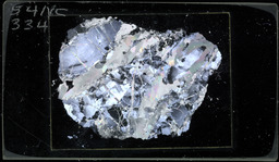 Thin section 54NC334, brecciated quartz vn (polarized)