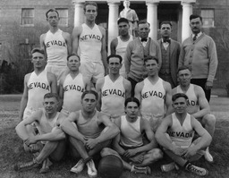 Basketball team, University of Nevada, 1925