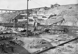 Lahontan Dam construction