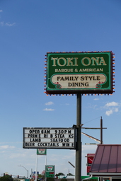 Toki Ona restaurant sign