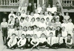Fourth Grade Class at Southside School