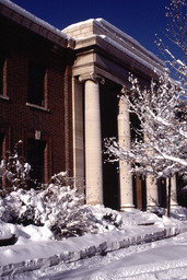 Winter on campus, Thompson Building, 2000
