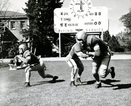 Football players, University of Nevada, 1953