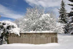 Winter on campus, University Entrance Sign, 2005