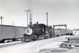 Southern Pacific narrow gauge Locomotive No. 8 switching at Owenyo (1950)