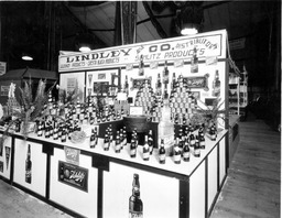 Lindley and Co. exhibit, Transcontinental Highways Exposition, Reno, Nevada, 1927