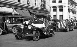 Charles A. Lindbergh and Reno mayor E. E. Roberts in lead car in Reno Parade