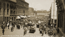 Center Street, Reno on Day of Jeffries and Johnson Fight