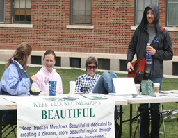 Earth Day, Thompson Building, 2008
