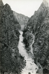 Shoshone Dam and Canyon Views, image 6