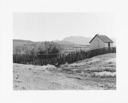 Fence, Zaga Ranch, Jiggs