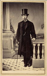 Standing portrait of Thomas Peasley