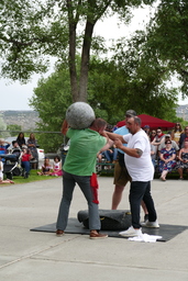 Harri-jatsotzea demonstration at the 2021 Basque Festival in Elko 9