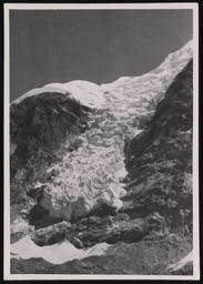 Glacier tongue in Nepal