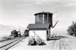 Southern Pacific engine terminal for light engine repairs at Keeler (1950)