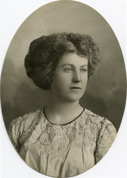 Gertrude Hinch