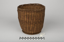 Cylindrical basket
