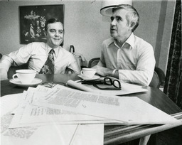 Photograph of Paul Laxalt with John P. Sears in Kansas City, Missouri, 1976