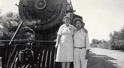 Last run of the Tonopah and Tidewater Railroad at Shoshone, California (1940)