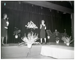 Washoe Medical Center Women's League annual fashion show luncheon, 1