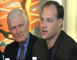 Basketball Head Coach Mark Fox and University President John Lilley, 2004