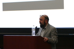 Professor Iker Arranz presenting at the Diversity Summit 2017